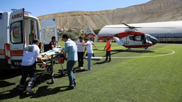 Helikopter ambulans kalp krizi geçiren kişi için havalandı