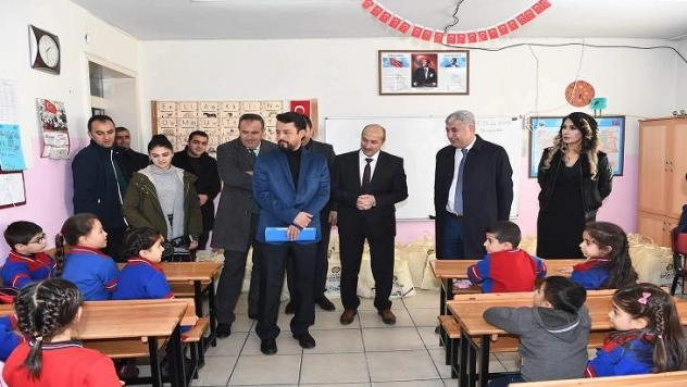 Başkan Polat,'Çocuklarımıza Ecdadımızı Tanıtıyoruz'