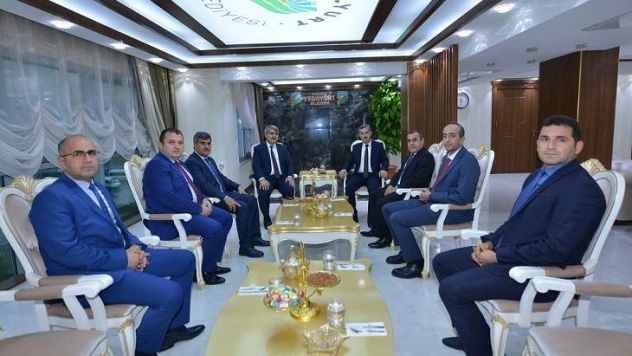 Adalet Bakan Yardımcısı Selahaddin Menteş'ten Yeşilyurt Belediyesine Ziyaret
