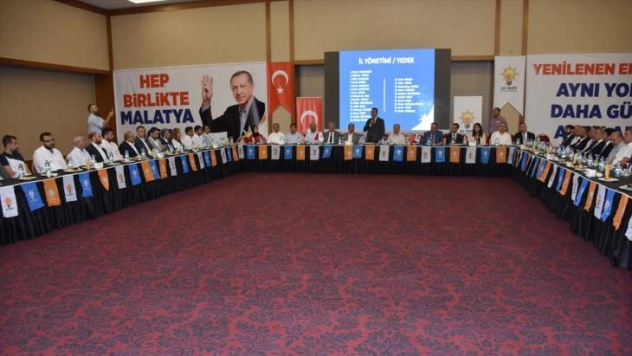 AK Parti Malatya il yönetimi yenilendi