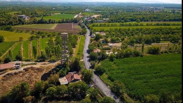 Boran Mahalle Yolunu Genişletti ve Asfaltladı