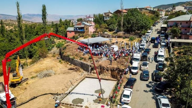 Pütürge İlçe Terminalinin Temeli Atıldı