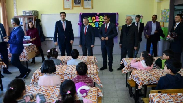 Başkan Çınar,'Ülkemizin Geleceği, İstikbali Ve En Büyük Zenginliği siniz'