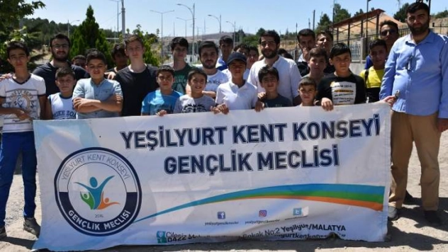 Yetim ve Öksüz Çocukların Havuz Keyfi