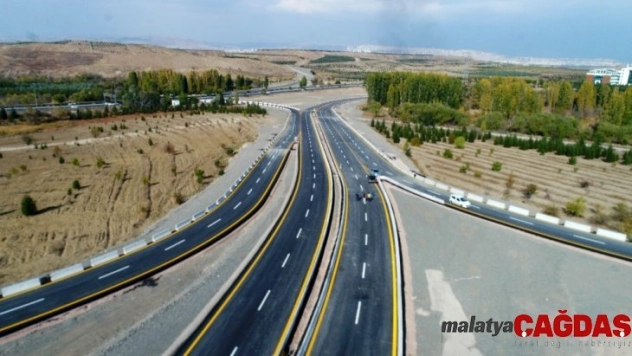 Hacettepe Üniversitesi Beytepe Kampüsü açılan yolla Sabancı Bulvarı'na bağlandı