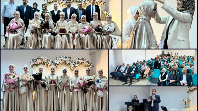 Hafızlığını tamamlayan 8 hafizeye taç giydirildi