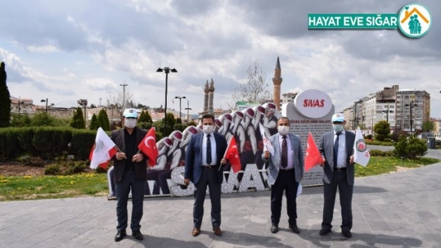 HAK-İŞ çocuk istismarı ve kadına yönelik şiddete dikkat çekti
