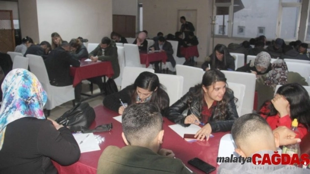 Hakkari'de ilk kez sinema atölyesi hayata geçirildi