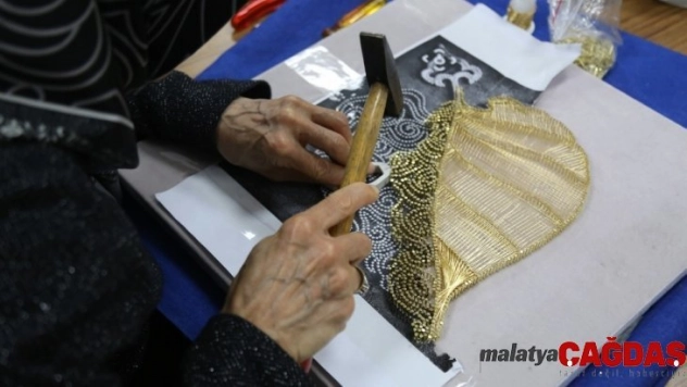 Haliliye Belediyesi kadınları sanatla buluşturuyor