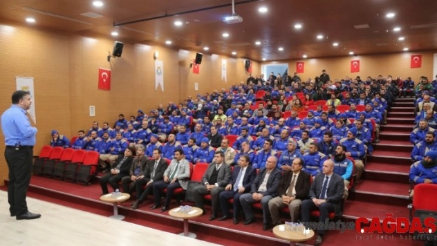 Haliliye Belediyesi personellerine eğitim semineri verdi