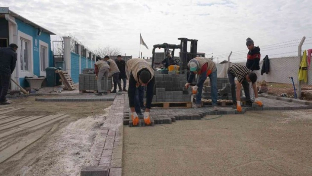 Haliliye'de yol çalışmaları devam ediyor