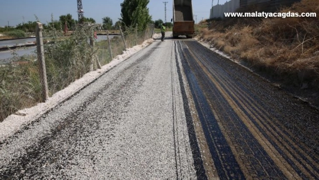 Haliliye yollarında asfalt çalışması