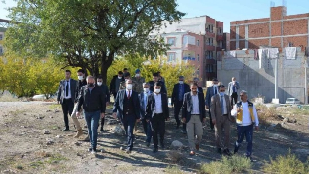 Hani ilçesinde 1992 şehitleri anıldı