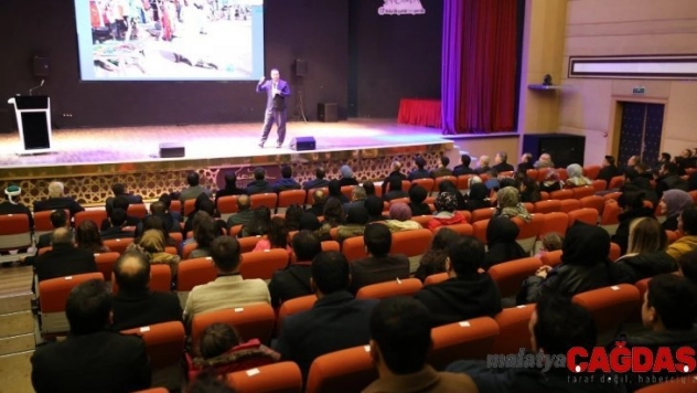 Harun Budaklar Karaköprü'de Afrika'yı anlattı