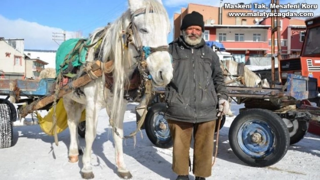 Hasan Cellat'a özel ödül