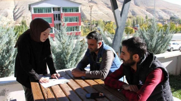 Hasta ve hasta yakınlarına hakları anlatıldı