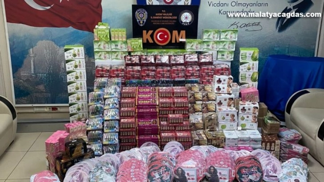 Hatay'da 10 bin 158 adet gümrük kaçağı kişisel bakım ürünü ele geçirildi