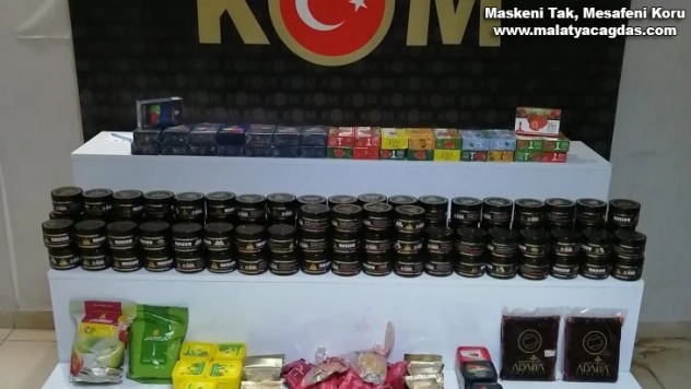 Hatay'da 85 kilo kaçak nargile tütünü ele geçirildi