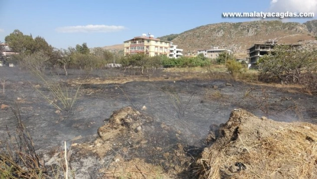 Hatay'da ikinci kez farklı noktada bahçe yangını