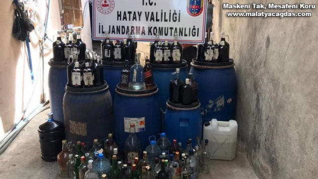 Hatay'da kaçak içki operasyonu