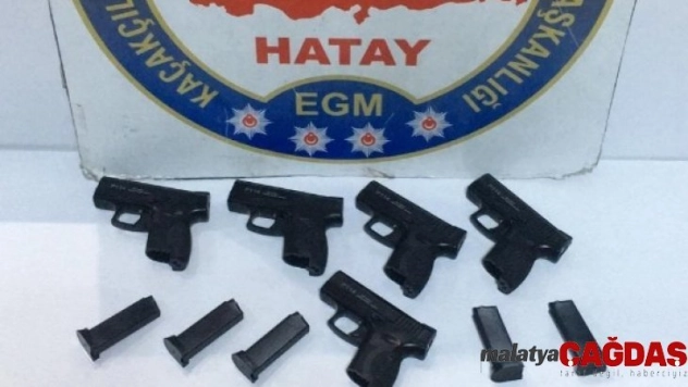 Hatay'da kaçak silah operasyonu