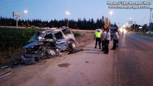 Hatay'da trafik kazası: 2 ölü, 5 yaralı