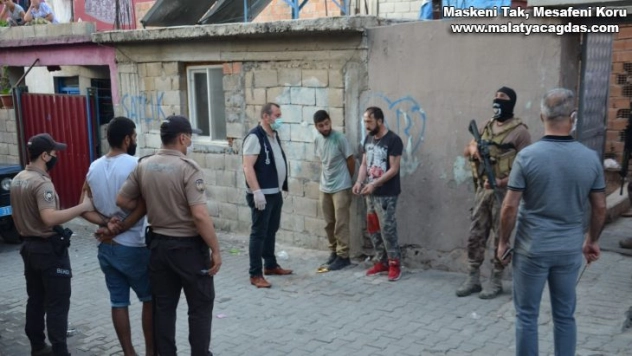 Hatay'da uyuşturucu operasyonu: 8 gözaltı