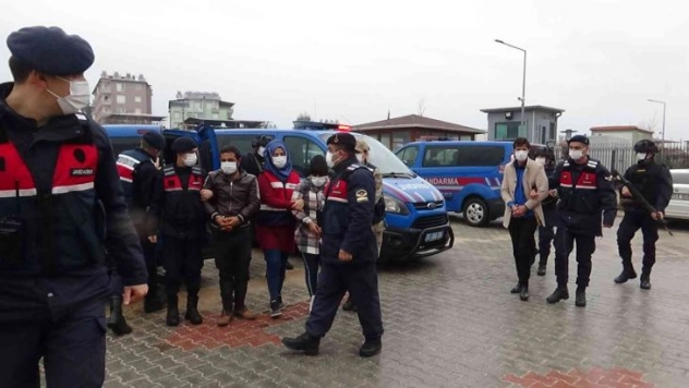 Hatay'da YPG/PKK operasyonunda yakalanan 3 kişi adliyeye sevk edildi