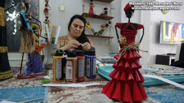 Hataylı ev hanımı karantinayı kazanca dönüştürdü