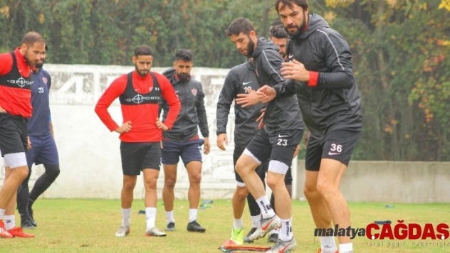 Hatayspor, Balıkesir maçının Hatay'daki hazırlıklarını tamamladı