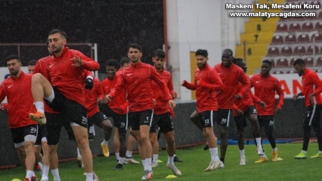 Denizlispor maçının hazırlıklarını tamamladı