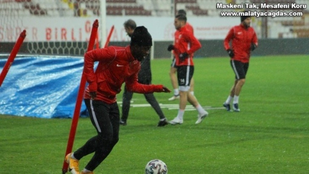 Yeni Malatyaspor maçının hazırlıklarını sürdürüyor