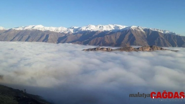 Havalar soğudu bulutlar kartpostallık görüntü oluşturdu