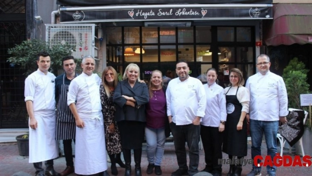 Hayata Sarıl Lokantası'nda yemekler yeni başlangıçlar için pişti