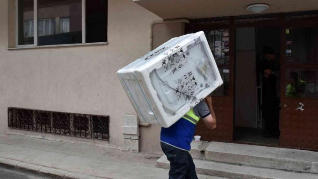 Hayır Çarşısı'ndan 3 bin aileye eşya yardımı