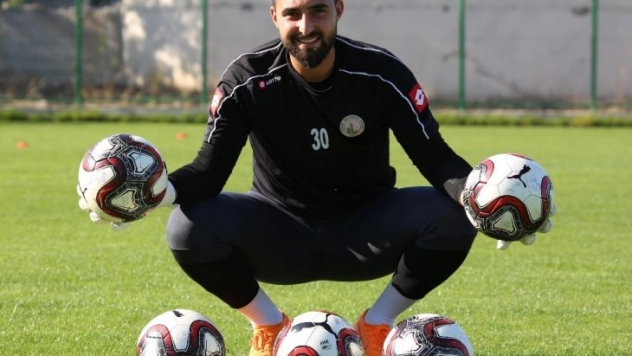 Hayrullah Akyüz: 'Milli formayı yeniden giymek isterim'