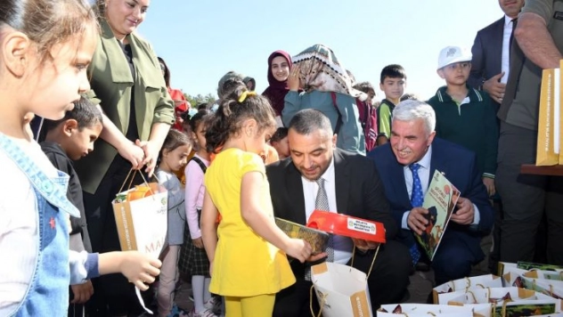 Hayvan barınağı misafirlerini ağırladı
