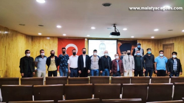 Hayvan yetiştiricilerine yönelik seminer düzenlendi