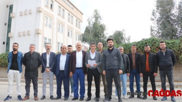 HDP'li Silopi Belediyesince işten çıkarılan işçilerden 17'si hukuk mücadelesini kazandı