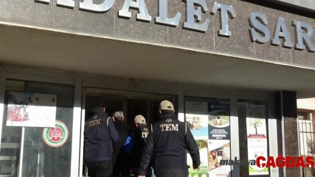 HDP'li Varto ve Bulanık belediye başkanları tutuklandı