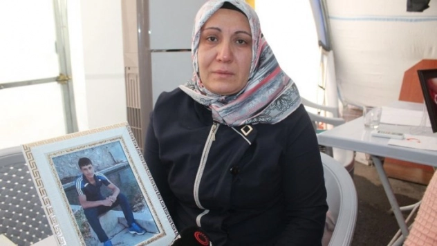 HDP önündeki ailelerin evlat nöbeti 153'üncü gününde