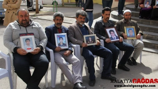 HDP önündeki ailelerin evlat nöbeti 192'nci gününde