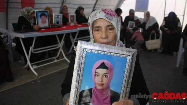 HDP önündeki ailelerin evlat nöbeti 83'üncü gününde