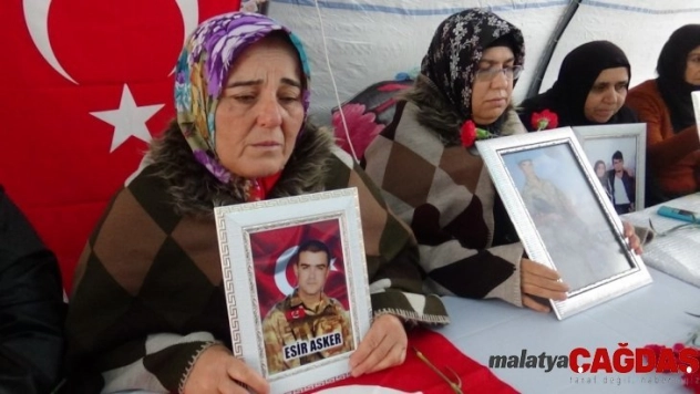 HDP önündeki ailelerin evlat nöbeti 87'nci günde