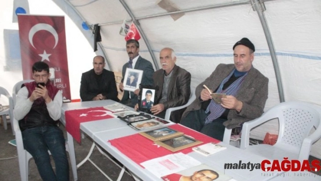 HDP önündeki ailelerin evlat nöbeti 94'üncü gününde