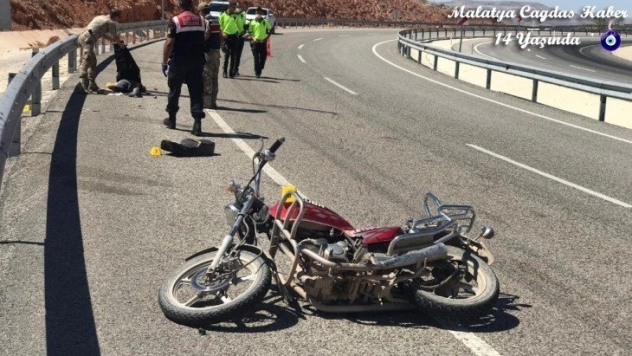 Hekimhan'da feci kaza, 1 ölü,1 yaralı