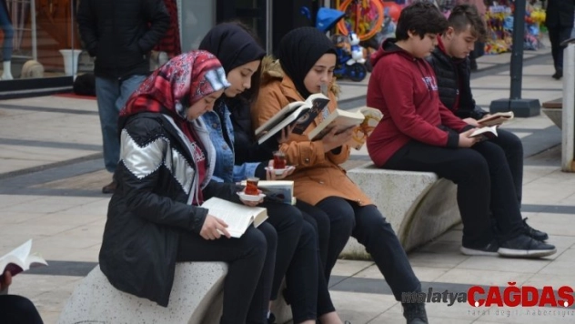 Her yaşta her yerde okuyorum projesi start aldı