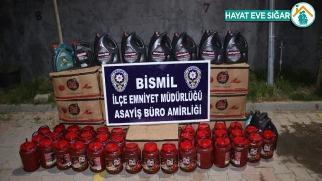 Hırsızlar çaldıkları eşyalarla birlikte yakalandı