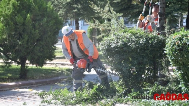 Hizmet mahallelinin ayağında