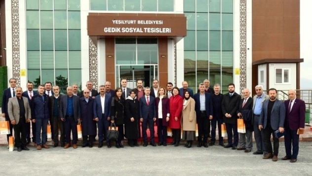 Hizmetlerinizde Sizlerin Emek ve Alın Teriniz Var